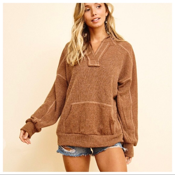 Fabulous stylish Kangaroo Pocket Hoodie - Picture 3 of 7